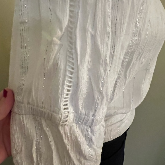 KUT From The Kloth white and silver off shoulder blouse size Large - Picture 3 of 9